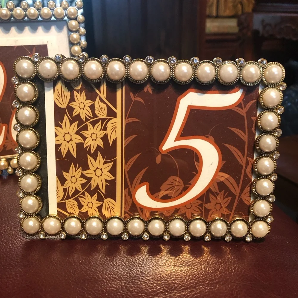 Pearl-Embellished Decorative Picture Frames